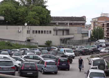 LA CHIUSURA DELLA BIBLIOTECA ALBINO TORNA IN PARLAMENTO