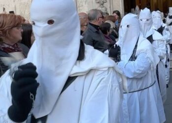 ALLE ORIGINI DEGLI INCAPPUCCIATI