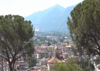 VENAFRO, FACCIA A FACCIA CON DUE LADRI