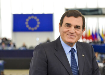 PATRICIELLO ‘’SFONDA’’ IL MURO DEI 70MILA VOTI