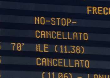 CANCELLATI TUTTI I TRENI PER ROMA
