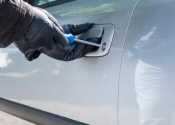 VACANZA IN MOLISE ROVINATA DAI LADRI: RUBATA AUTO DI UN TURISTA SVIZZERO