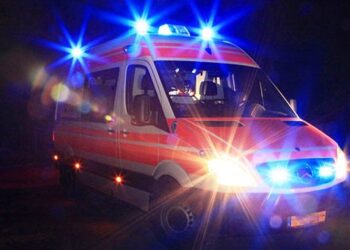 TERMOLI, RAGAZZO MINACCIA DI GETTARSI IN MARE. SALVATO DAI VIGILI DEL FUOCO