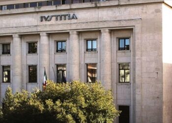 TRASPORTO PUBBLICO LOCALE, IMPRENDITORE INDAGATO PER PECULATO