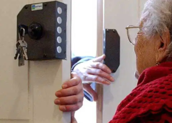 TRUFFA DEL FINTO CARABINIERE: SOTTRATTI AD ANZIANA DENARO E UNA CATENINA D’ORO