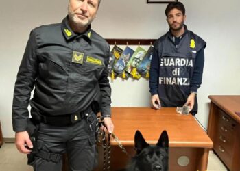 FERMATO ALLA STAZIONE CON 25 GRAMMI DI HASHISH