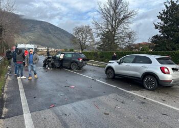 VENAFRO: INCIDENTE LUNGO LA SS85. TRE AUTO E UN CAMION COINVOLTI