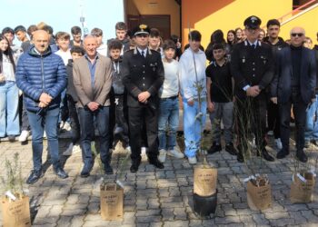 “AMBIENTE E LEGALITA’, UN PATTO GENERAZIONALE” TRA CARABINIERI FORESTALI E STUDENTI DEL “GIORDANO”