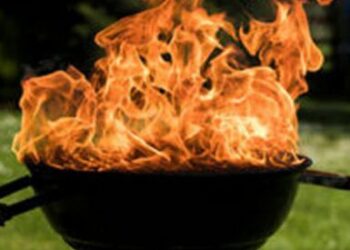 FIAMMATA IMPROVVISA DURANTE BARBECUE: 26ENNE GRAVEMENTE USTIONATO