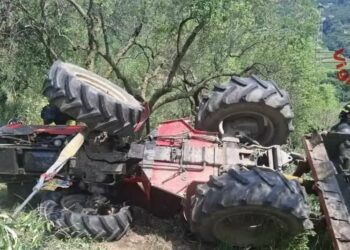 TRATTORE SI RIBALTA NEI CAMPI: AGRICOLTORE IN COMA DOPO L’INCIDENTE