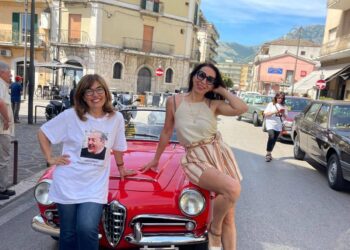AUTO STORICHE SFILANO NEL RICORDO DI DOMENICO