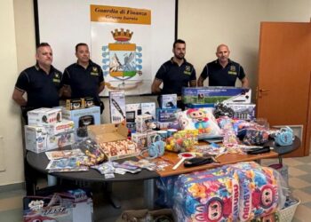 GDF ISERNIA: SCOPERTO MERCATO DEL FALSO. DENUNCIATO UN IMPRENDITORE