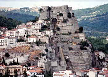 CERRO, STORIE E MEMORIE DI IERI