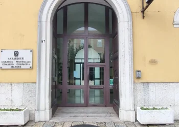 CAMPOBASSO, DUE RAGAZZE DENUNCIANO UN ABUSO: CACCIA A TRE STRANIERI