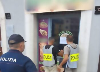 CAMPOBASSO, STRETTA SULLA SICUREZZA: CHIUSO UN LOCALE DI KEBAB