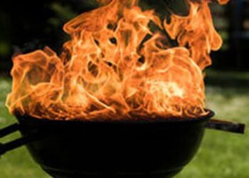 PAURA A CAMPOMARINO LIDO: GRAVE UNA 19ENNE USTIONATA DAL BARBECUE
