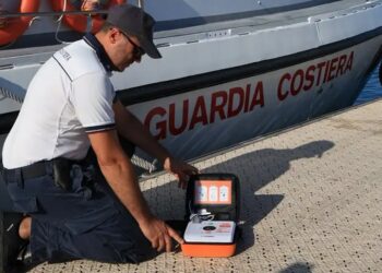 GUARDIA COSTIERA, CINQUE DEFIBRILLATORI PER TERMOLI E TREMITI