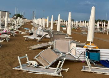MALTEMPO A MONTENERO MARINA, DANNI AGLI STABILIMENTI BALNEARI