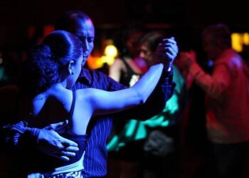 AD AGNONE SI BALLA IL TANGO