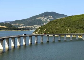 TUBONE, 140 MILIONI PER PORTARE L’ACQUA DAL MOLISE ALLA PUGLIA