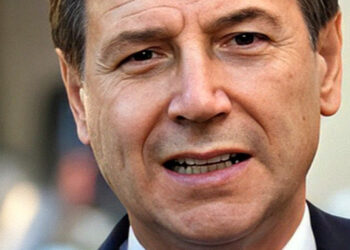 CONTE A CAMPOBASSO PER LA FESTA DELL’AVANTI ATTACCA IL GOVERNO